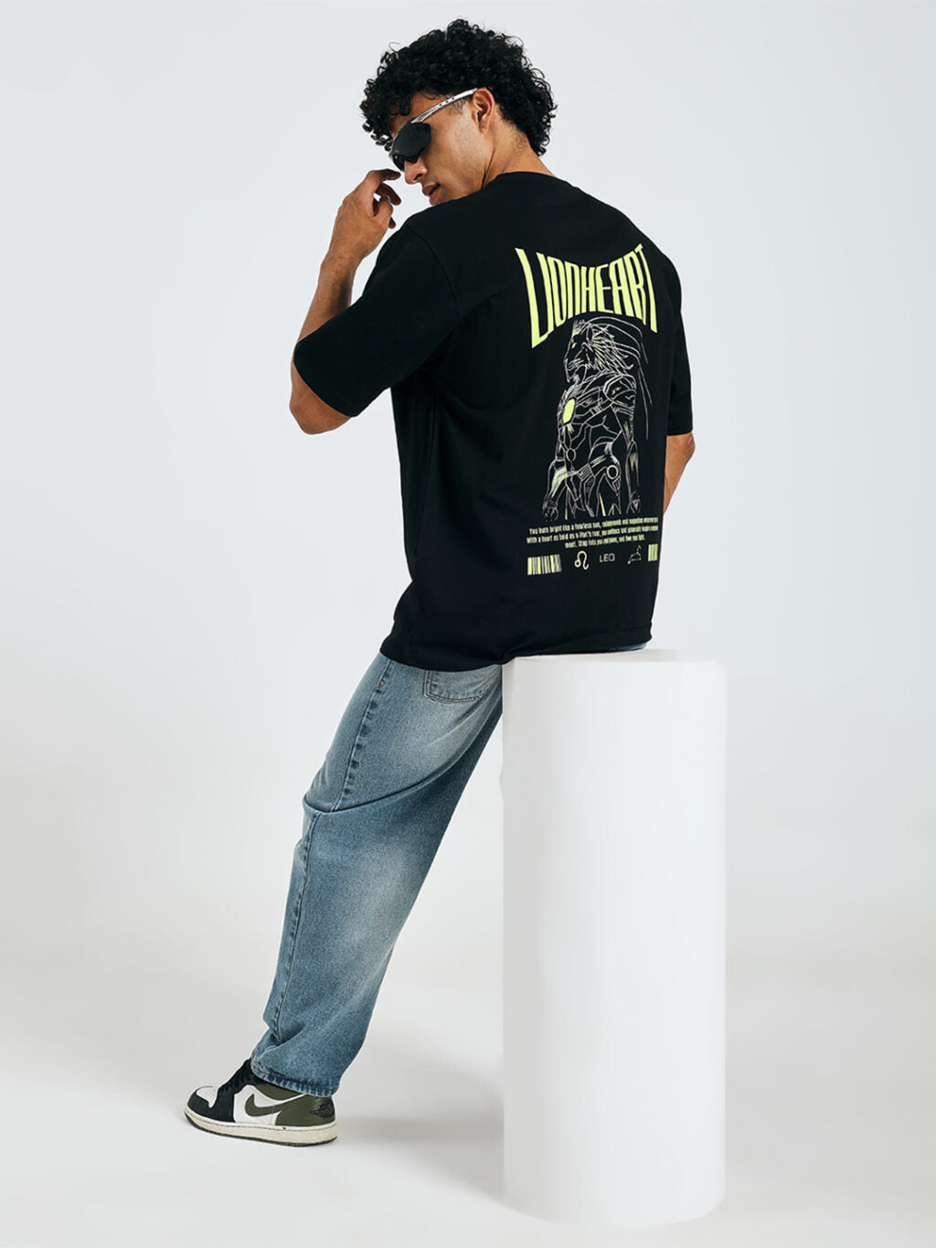 Leo - Zodiac Warrior - Oversized T-shirt