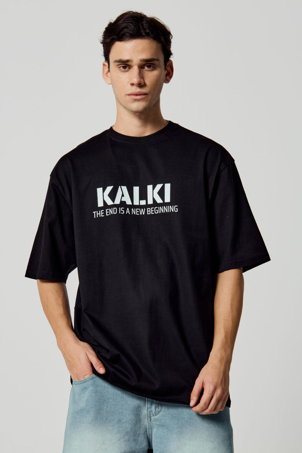 Kalki - Oversized T-shirt - Black